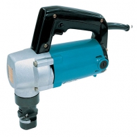 Makita folyamatos lyukasztó, 660 W